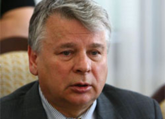 Польский сенатор рекомендует консенсус