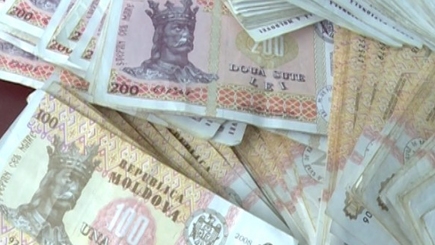 Падение лея привело к повышению цен на некоторые товары