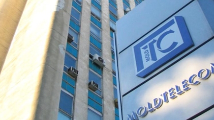 Поездки в Дубай, миллионные премии и VIP-списки с политиками