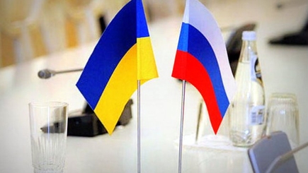 Президент Украины ввел в действие решение СНБО о прекращении Договора о дружбе с Россией