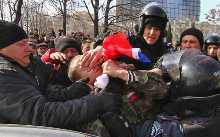 В столкновениях в городе Донецке умер человек