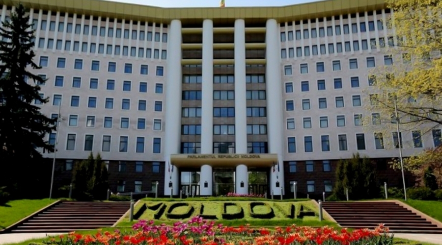 ОБНОВЛЯЕТСЯ. Парламент: людей ждут компенсации за подорожавший газ, а депутаты ждали взбунтовавшееся руководство НЦБК