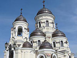 Румынская православная церковь объявила о признании епархий на территории Молдавии