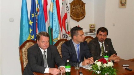 Партия Йоббик выдвинула Украине несколько условий поддержки курса на ЕС