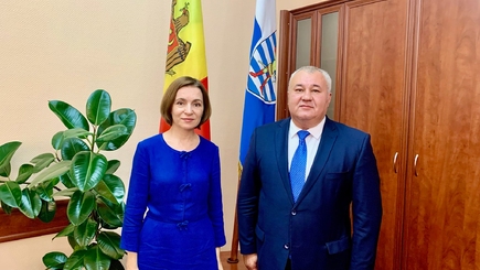 Майя Санду не кусается!