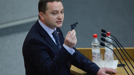 ЛДПР объявила об «избавлении от предателей, дураков, проходимцев». Среди них - приднестровец Худяков