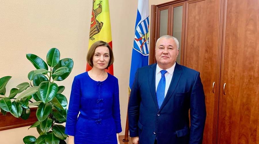 Майя Санду не кусается!