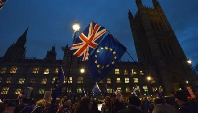 ЕC может подарить Британии еще несколько дней для договора о Brexit - СМИ