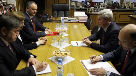 Лидеры социалистов встретились с заместителем  Зюганова и председателем Думы