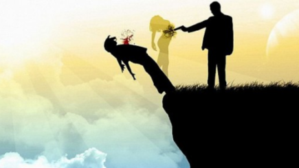 Фальстарт Додона, или первая попытка переиграть партнеров по Альянсу