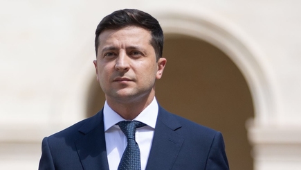 Зеленский заявил, что вместо проведения военного парада на День Независимости украинским военным выдадут премии