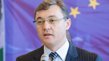 Корман осудил инцидент в Кoмрате