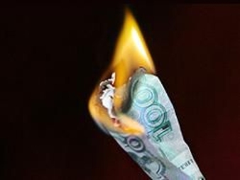 Рубль сгорает....  Индекс РТС упал ниже 1000 пунктов впервые с 2009 года