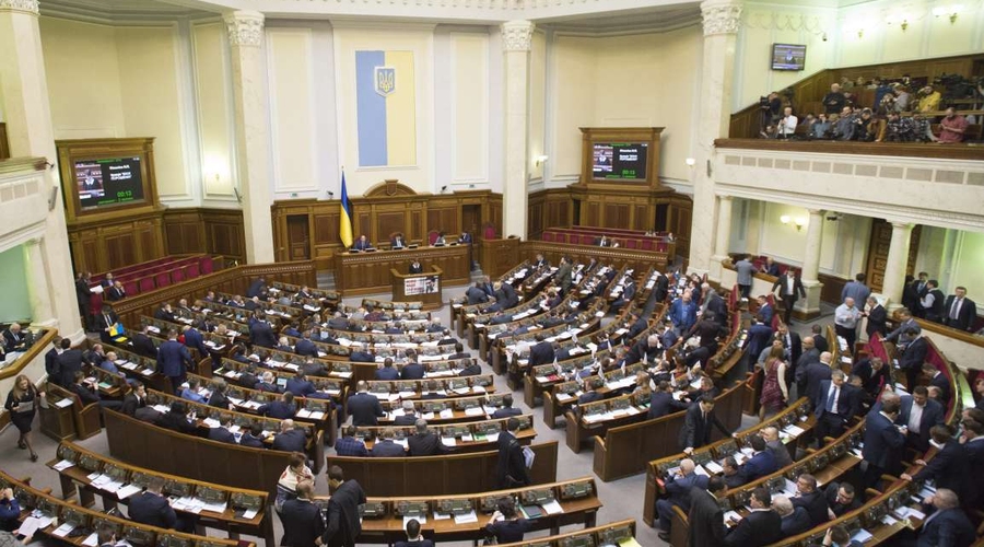 Рада поддержала обращение к Вселенскому патриарху, несмотря на сопротивление Оппоблока