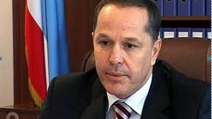 Михаил Формузал: «Сотрудников молдавских министерств и ведомств принуждают вступать в партии  Альянса ''За европейскую интеграцию''