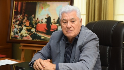 В.АНДРИЕВСКИЙ: 