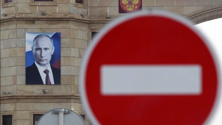 Российские олигархи за сутки потеряли почти $12 млрд из-за санкций США