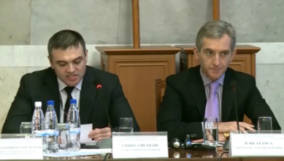 Разговор о борьбе с коррупцией привел к словесной перепалке между премьером Лянкэ и главой НЦБК