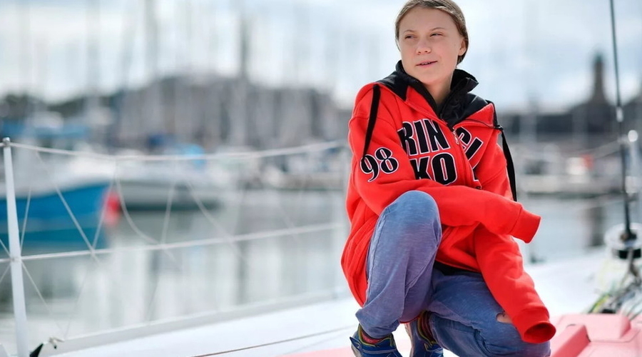 Россию заподозрили в финансировании Греты Тунберг