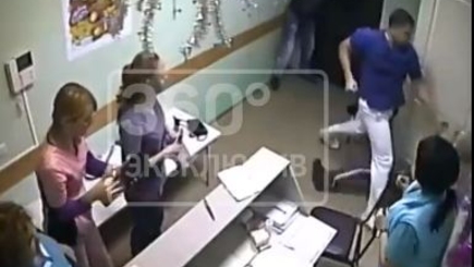 В России врач забил насмерть пациента (18+)