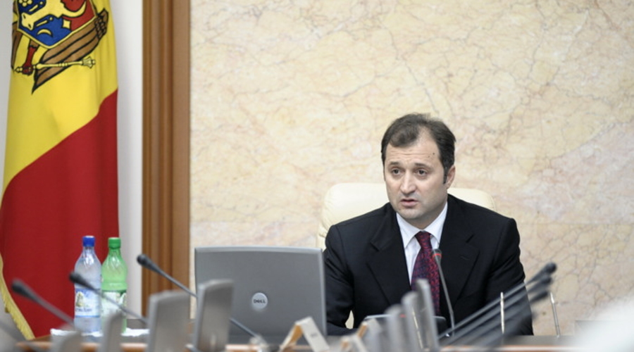 Приведет ли борьба за бизнес интересы депутатов к отставке правительства Филата?