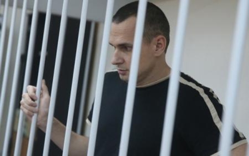 Олег Сенцов: «Нам многое предстоит сделать, например, победить в гибридной войне с нашим врагом»