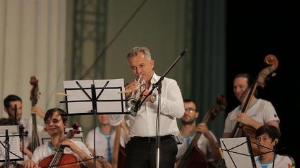 Кампания «Возрождение Молдовы». Плахотнюк зажигает!