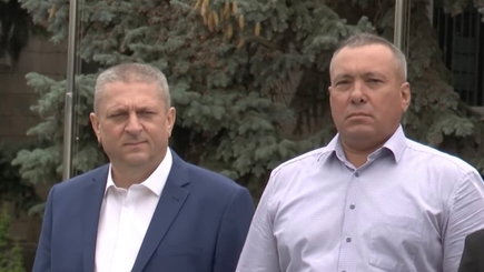  Дно… Начальника управления полиции Гагаузии и СИБ Гагаузии представлял Илан Шор — человек, который осуждён к 15 годам лишения свободы