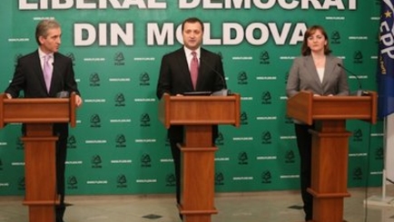 Пакт о консолидации политсил подписан Филатом, Лянкэ и Герман