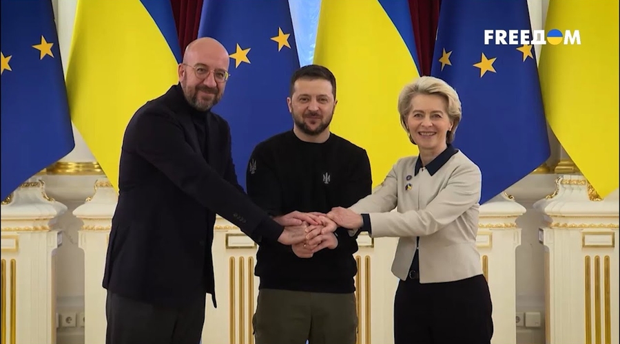 Украина на шаг ближе к ЕС и победе в войне с Россией