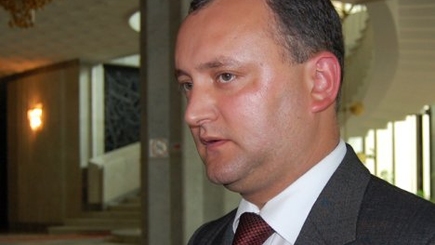 Президента Тимофти обвиняют в узурпации власти