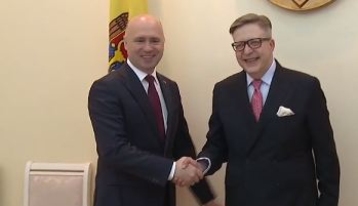 Премьер-министр Филип встретился с руководителем делегации ЕС в Молдове