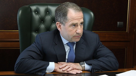 Обострение после чая. Почему Минск шумно разругался с российским послом