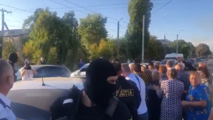 Арестованные женщины и возвращение миллиарда