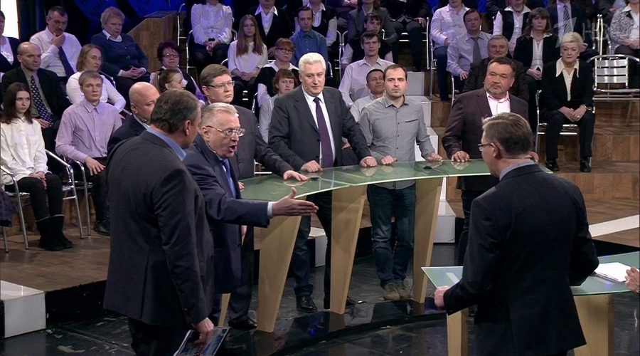 Российским государственным СМИ приказали перестать хвалить Трампа