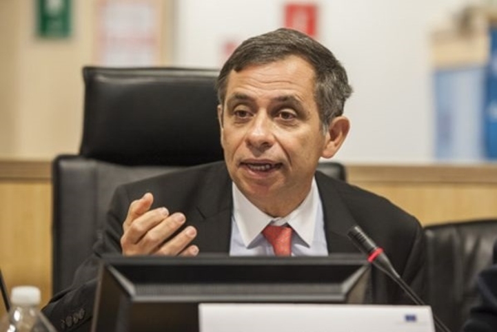 Анри Малосс: «Сближение с ЕС не должно использоваться  партиями в политических целях»