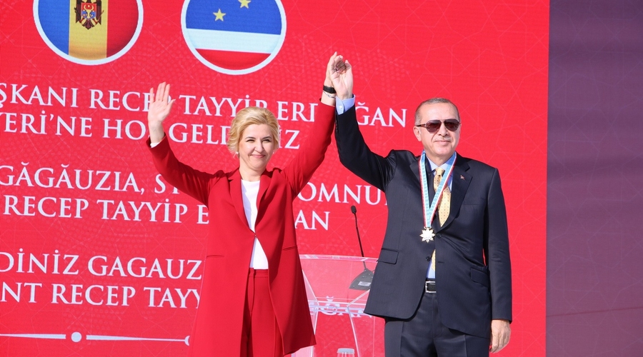 По слухам три депутата из Анкары «привезли деньги» на выборы в Болгарии, которые передали Ирине Влах