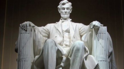 Вопрос сакральности власти – впервые в новой истории США протестующие захватывают символ государственности