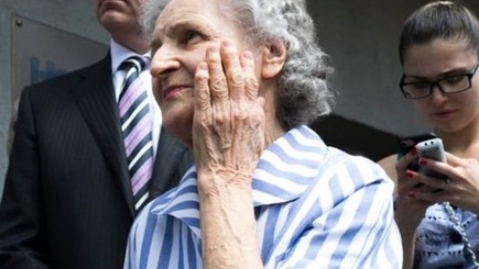 Мать Анны Политковской не дожила до суда над заказчиками убийства дочери, которые до сих пор так и не найдены.