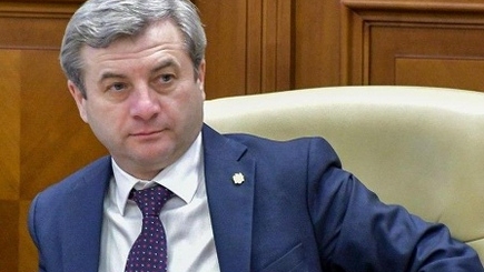 Социалисты считают, что Санду попала в капкан олигархов