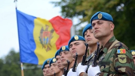 Молдавские военные отправились на учения НАТО в Украину вопреки запрету президента