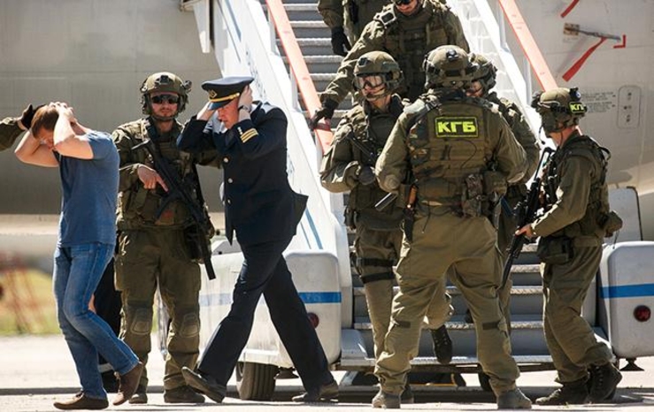 КГБ и ФСБ: почему в Беларуси арестовывают украинцев