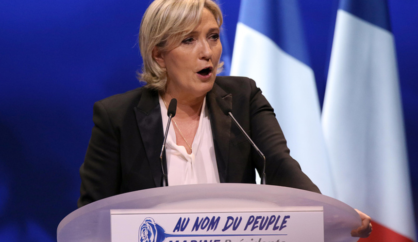 Депутаты Европарламента проголосовали за снятие с Ле Пен неприкосновенности