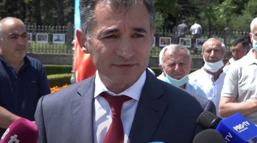 Армения должна Азербайджану более 1 триллиона долларов