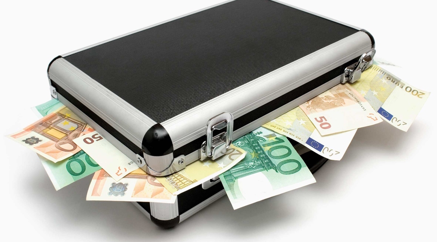 О деньгах одного честного политика