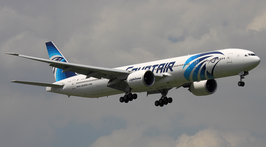 Летевший из Парижа в Каир самолет EgyptAir пропал с радаров