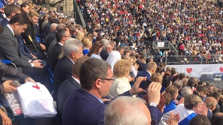 Усатый вместе с Путиным на Красной площади