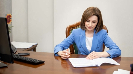 Санду освободила от должности главу службы Высшего совета безопасности