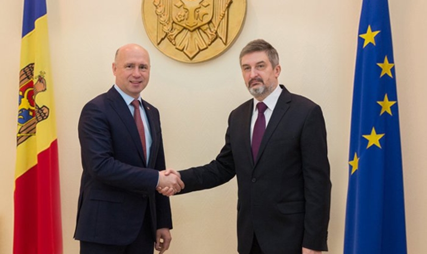 Польша поддерживает правительство Молдовы