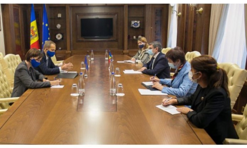 Реальная солидарность и поддержка